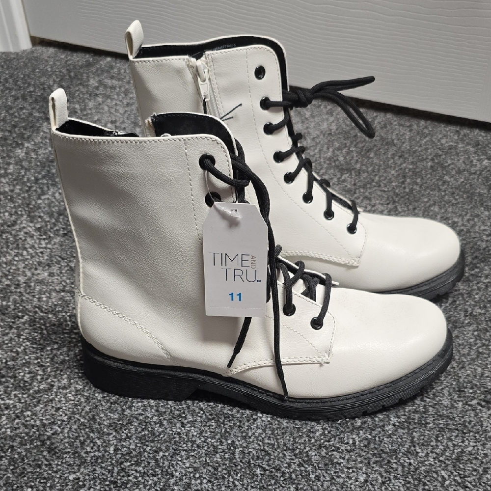 Time and Tru Women's Black and White Combat Boots